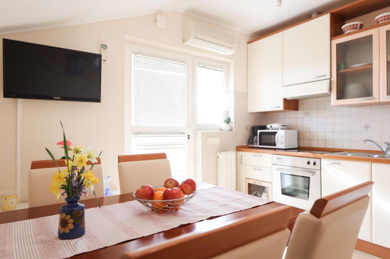 Apartments Mira Задар Экстерьер фото