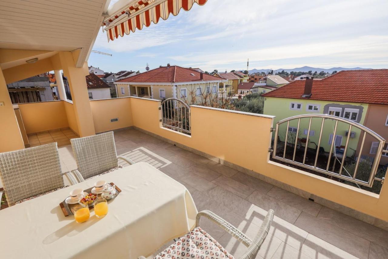 Apartments Mira Задар Экстерьер фото